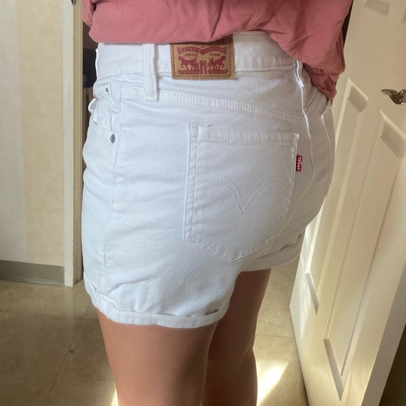 Levi shorts size 31 - Picture 2 of 2